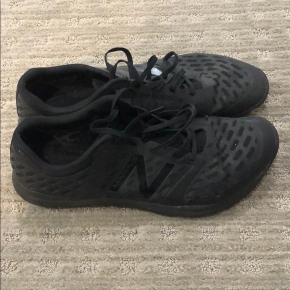 Men’s New Balance Sneakers - Picture 3 of 7